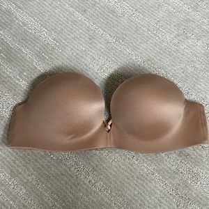 Victoria Secret Bomb Shell Bra